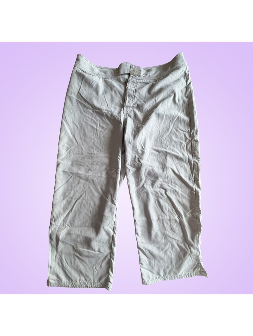 Patagonia Women’s Beige Cropped Pants Estimated Size 10 Medium